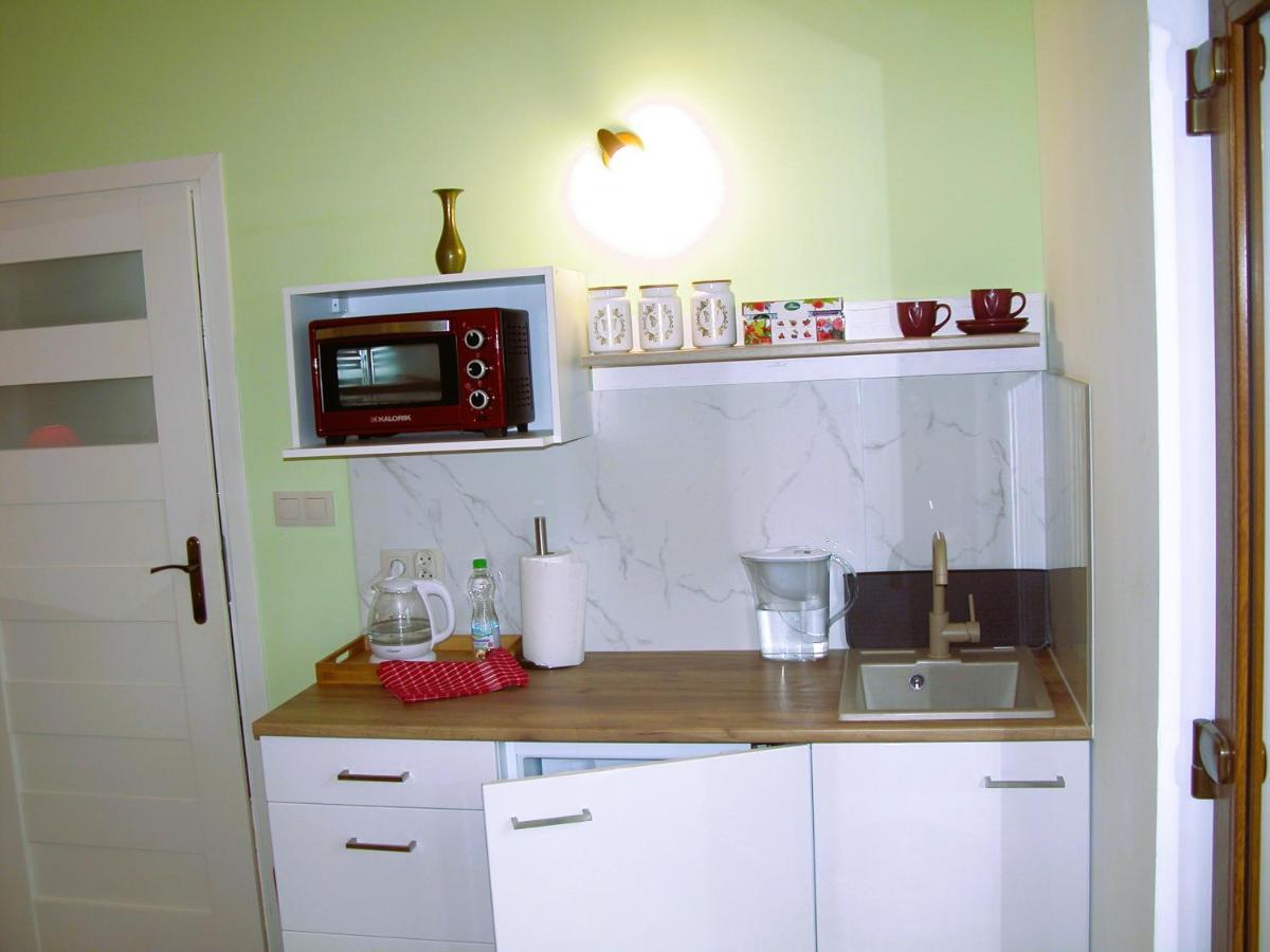 Apartament Pod Sleza - U Marzeny Apartman Sulistrowice Kültér fotó